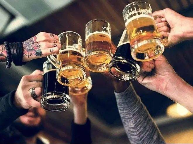 《小刚说法》第63期|天价“咨询费”