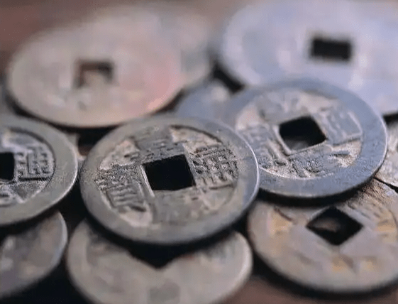 战国时期，货币是商品流通的交换媒介，对于商业发展有着重要作用