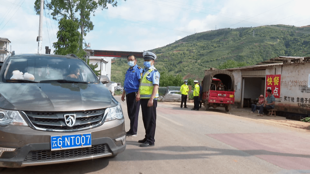 宝秀镇建起了杨梅交易市场