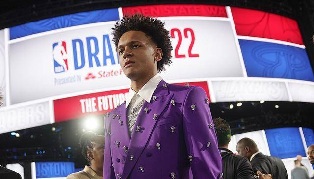 早报 | C罗与Binance开启多年NFT合作;迈凯轮车队与日产达成合作