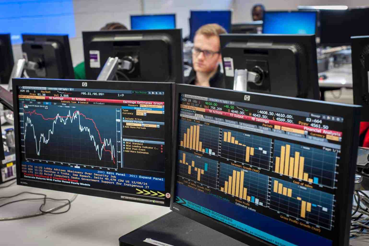 任何交易方法最薄弱的部分是你自己