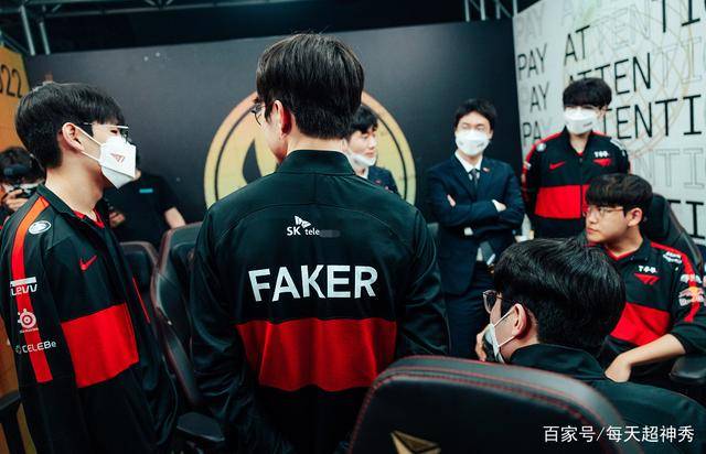 Bin上演名场面，RNG决赛首局轻取T1，Keria狠话难成真