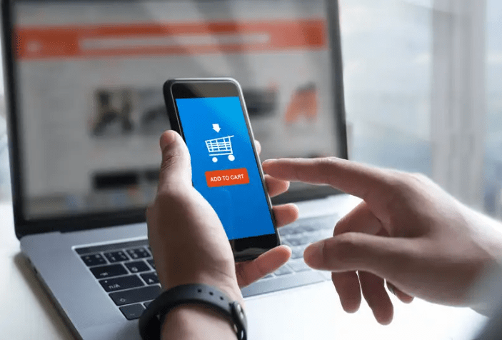 第三方电子货币,突出表现为通过手机等智能终端进行的移动支付