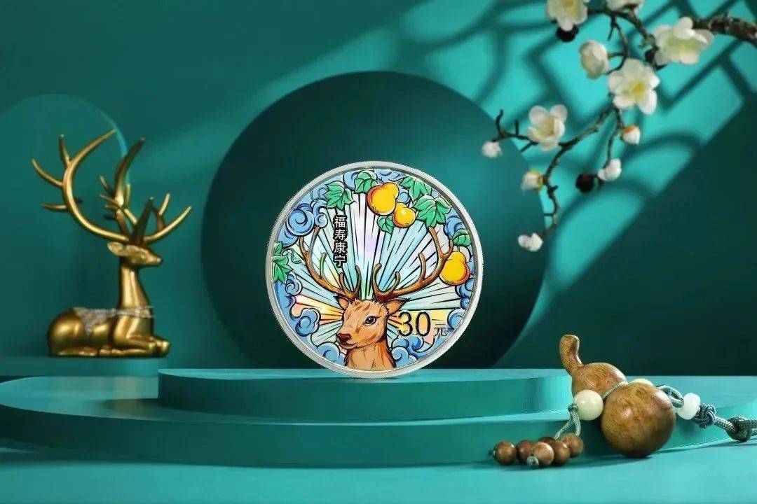 正方形币终于公告,设计有争议,520纪念币再次预约中