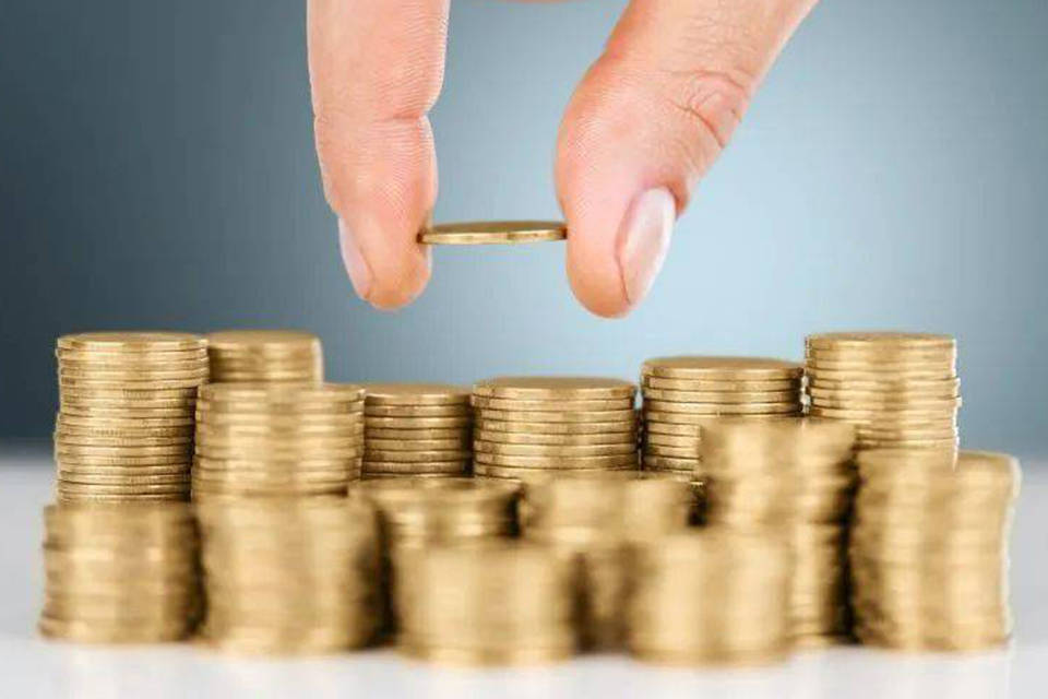 郭广昌套现：复星国际6000亿负债史上高位 货币资金首超短期借款