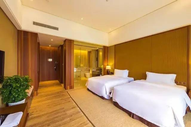 住进山里秘境~AAAA南昆山居温泉度假酒店,618元住宿+自助早+园林温泉+chao大泳池