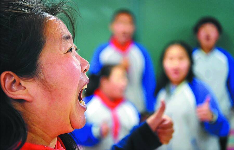 Mum Xiaohua as a special education teacher in rural Shandong