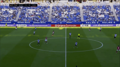 重磅 | 西甲比赛场边广告位首次展示CoinW币赢平台