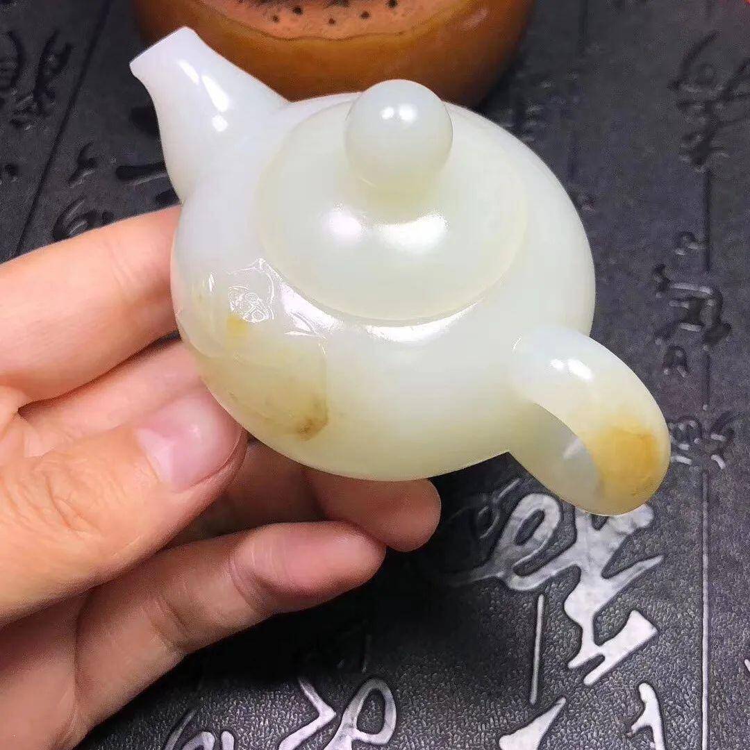 和田玉的价格在短期内会像黄金一样飙升吗？