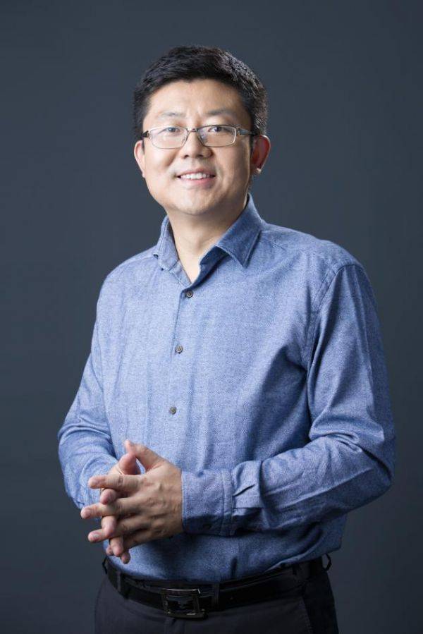 度小满CEO朱光:发展大模型技术 提升我国金融科技全球竞争力