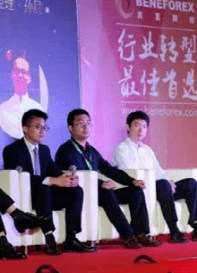 黄晓明和baby离婚“内幕”被曝光：被外遇10年，我们都被捞女骗了！