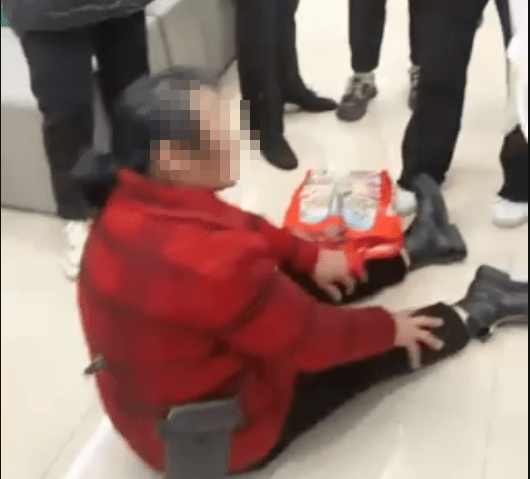 女子30万元存款被转成理财?农行通报:暂不能赎回