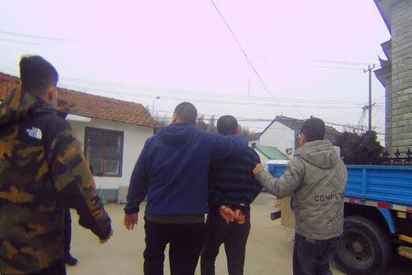 真机变模型?揭秘这场手机交易的“狸猫换太子”!