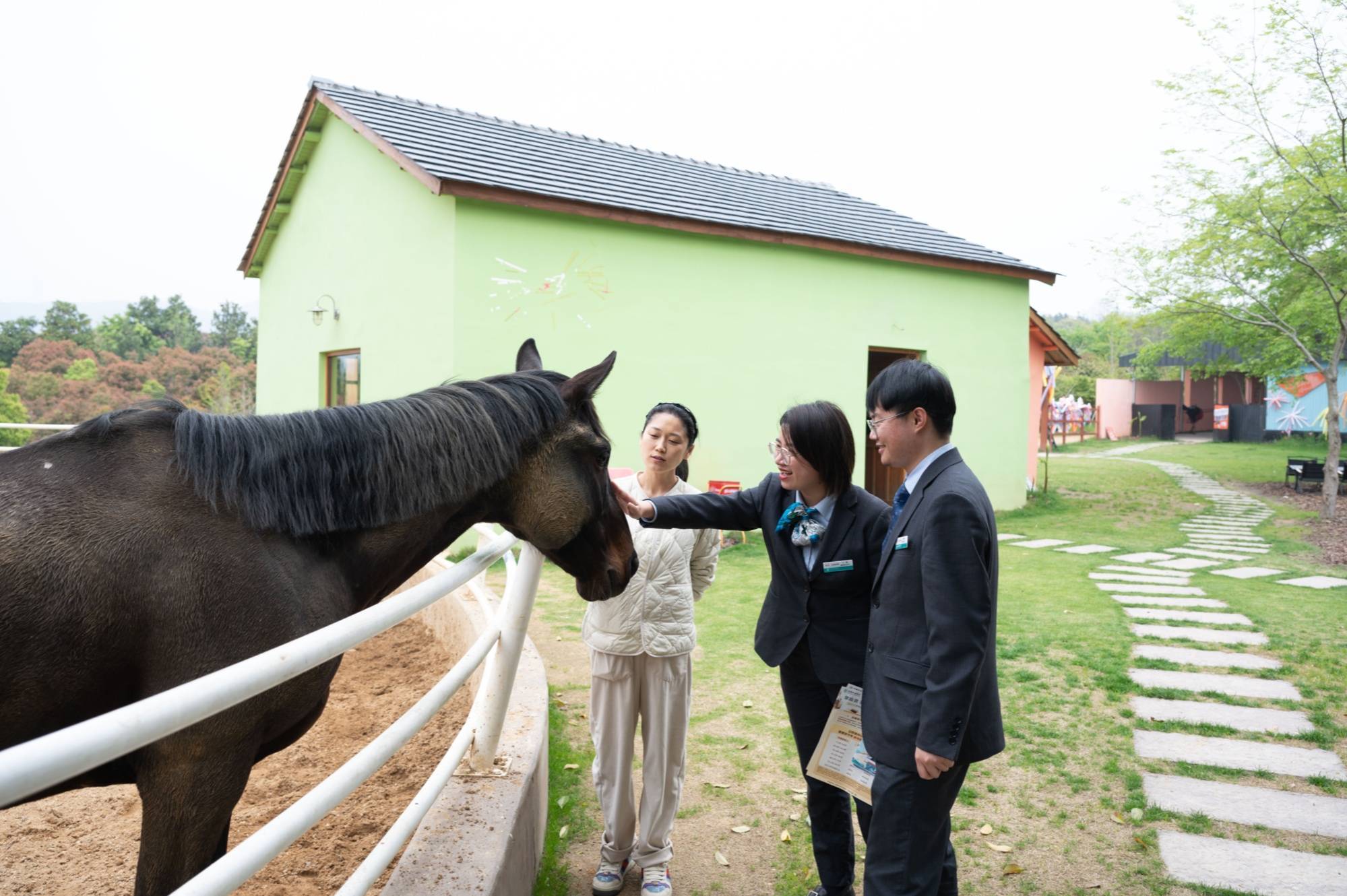 金融赋能 激扬“春日经济”澎湃活力