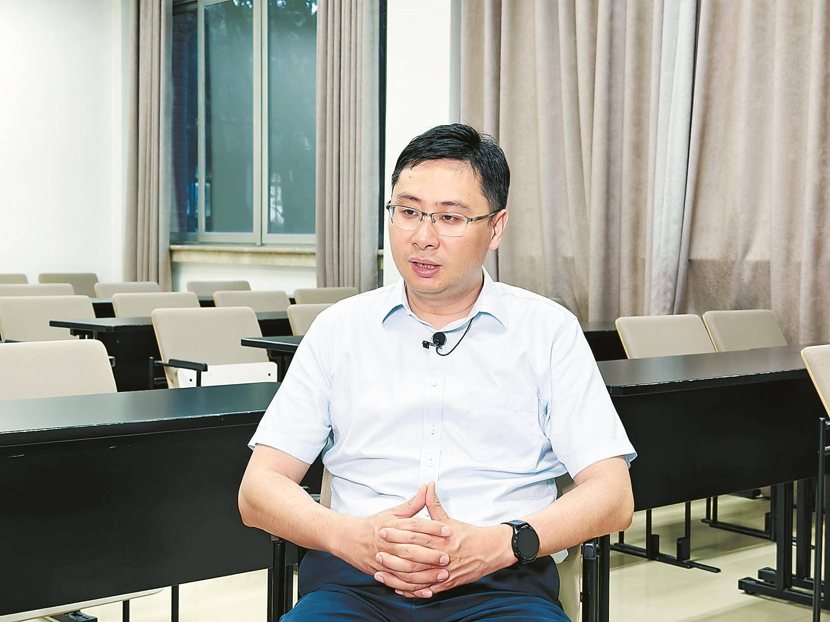 粤港澳大湾区与成渝 双“圈”辉映 跨“圈”并进