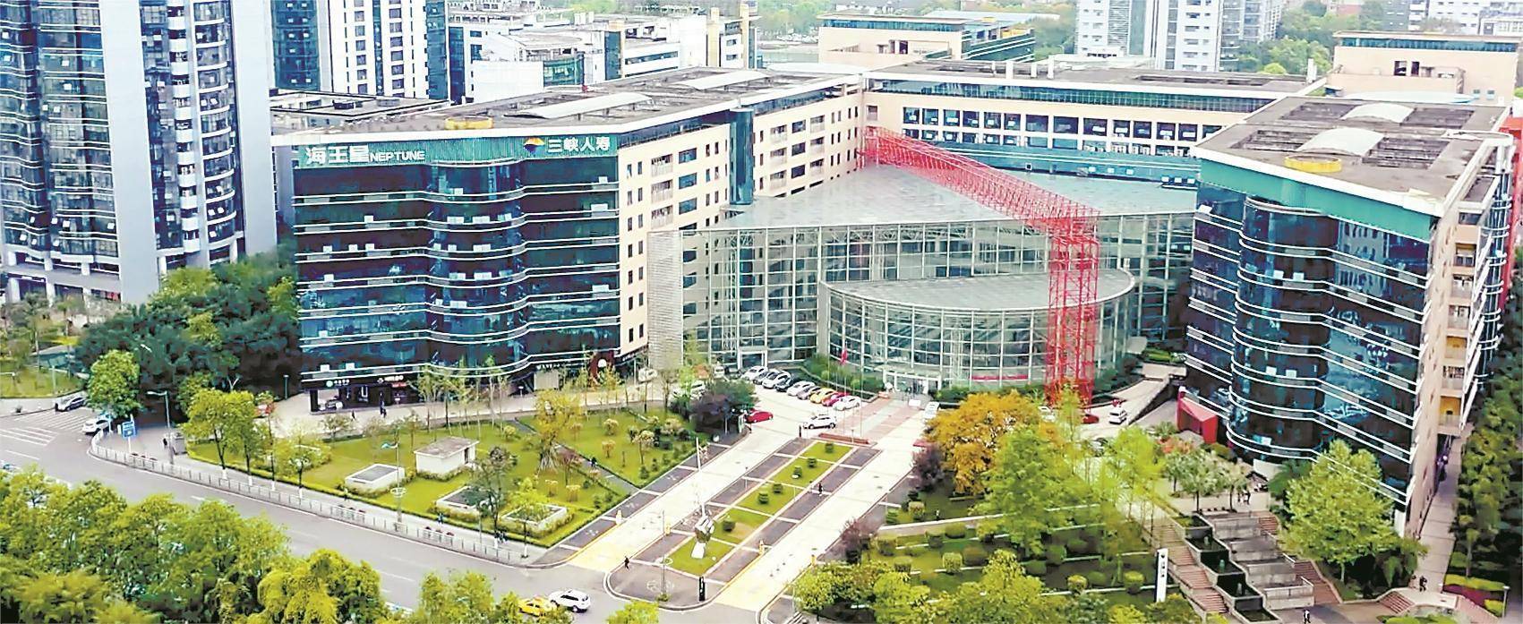 粤港澳大湾区与成渝 双“圈”辉映 跨“圈”并进