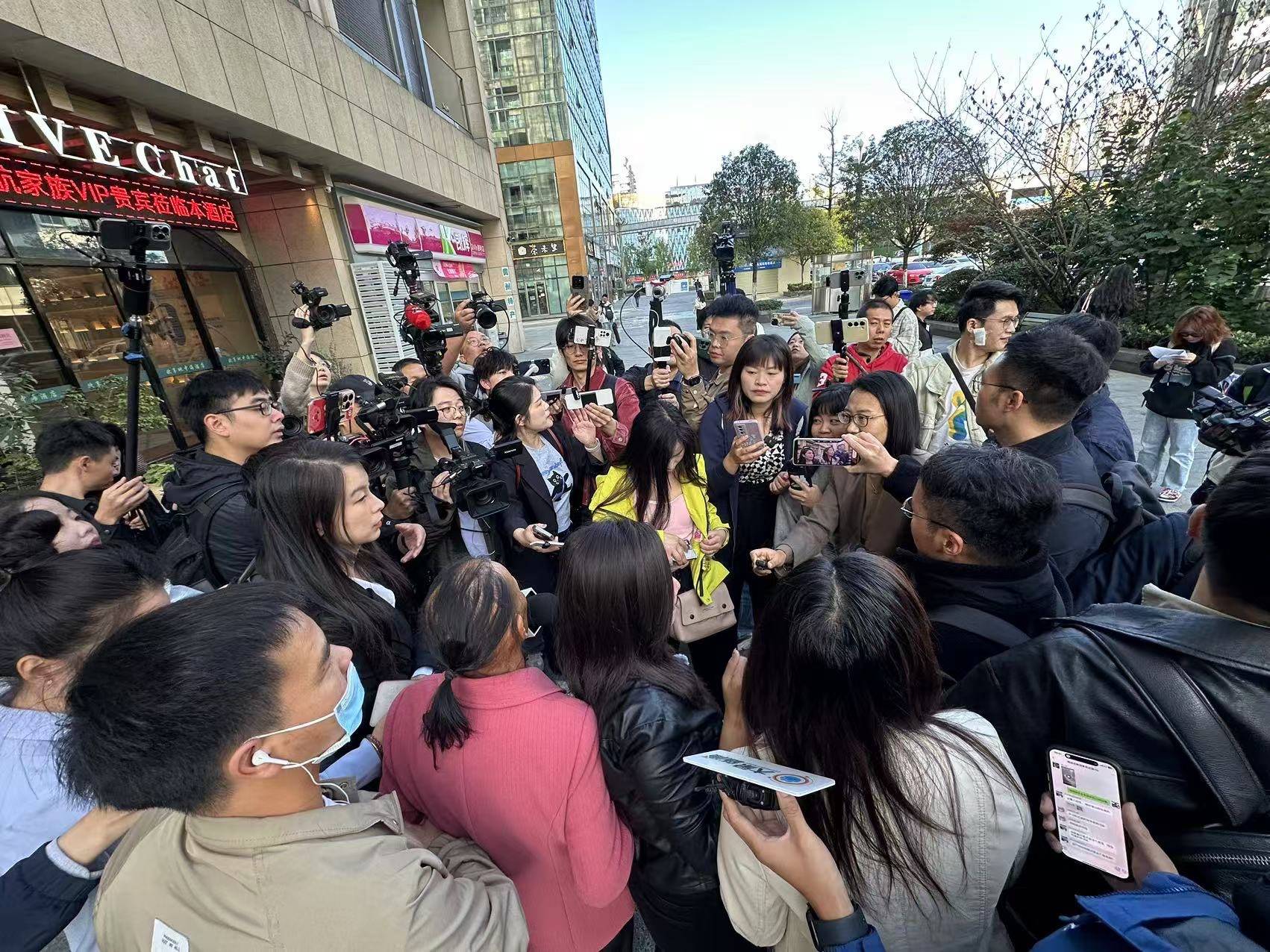 死刑!余华英拐卖儿童案重审宣判,其当庭表示上诉