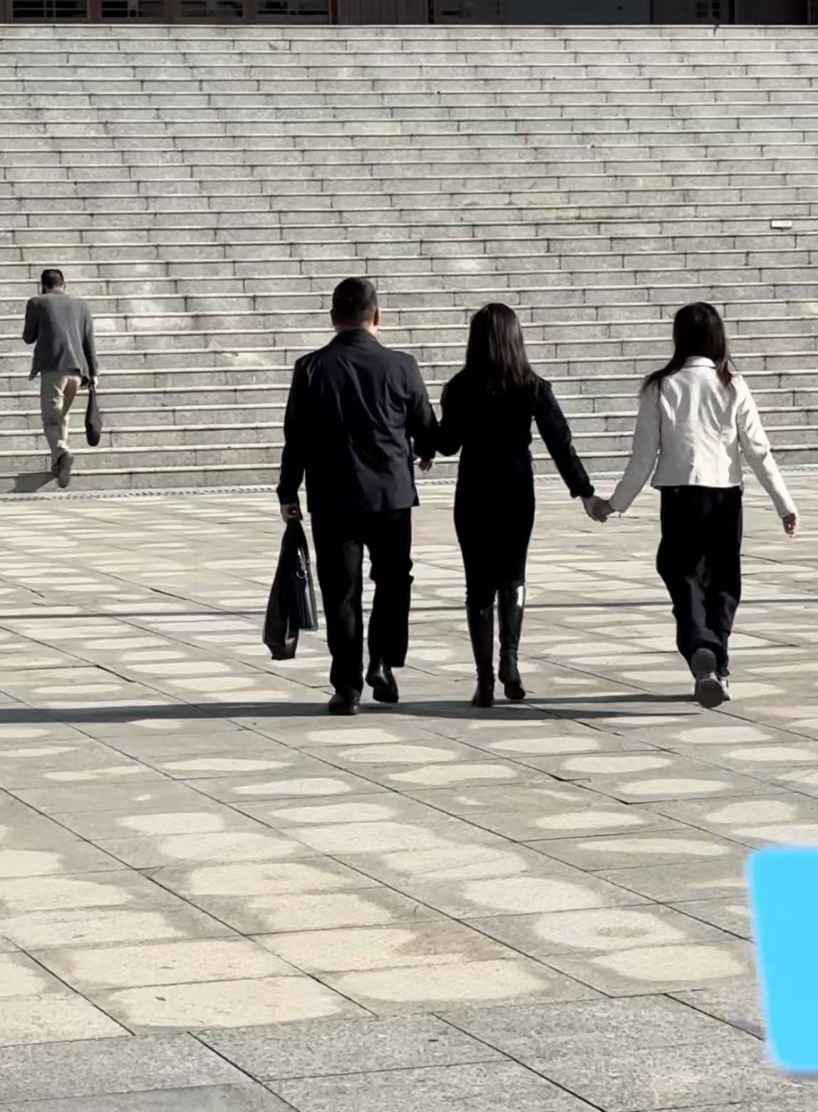 死刑!余华英拐卖儿童案重审宣判,其当庭表示上诉