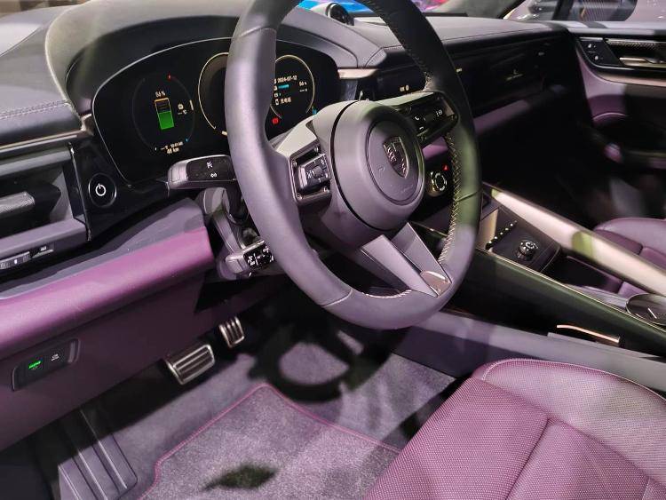 保时捷跌破40万元了?杭州销售:确实又降了,但没那么便宜