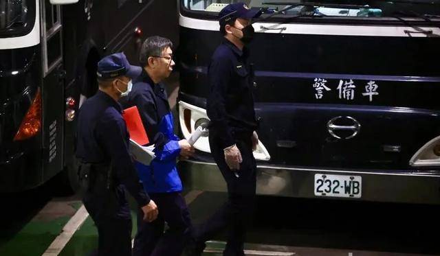 柯文哲遭延押2个月，在野阵营批赖清德“扫黑肃贪”实为整肃异己