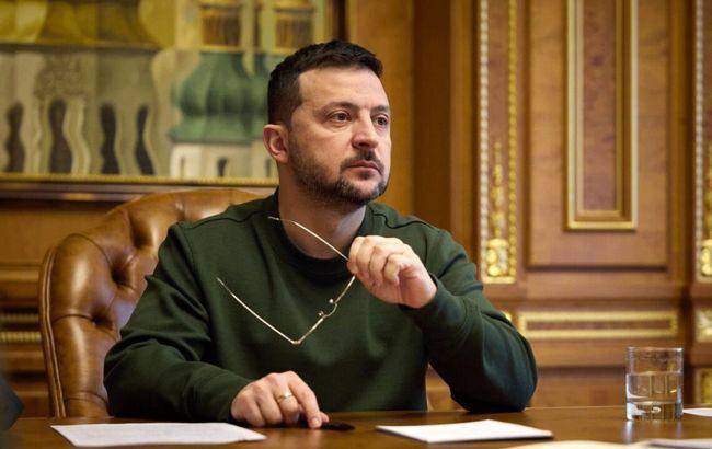 乌总统召开会议,讨论全面打击俄罗斯无人机等问题