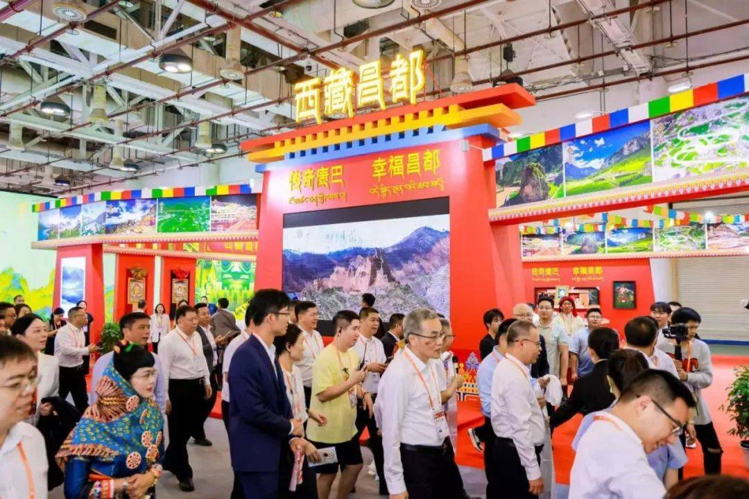 83.39亿元!15万人次!详情→