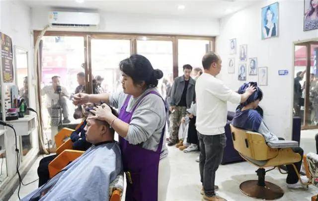 同行喊话晓华:把整个行业搞完了,直接倒退了十年不止