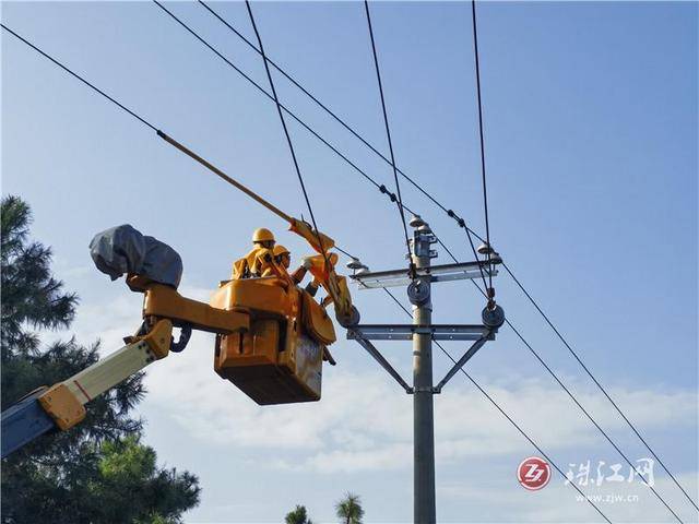 南方电网云南曲靖会泽供电局:低电压治理保高寒山区村民度冬用电
