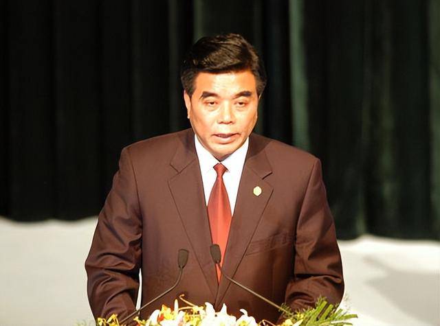 曾任市委书记后降为副厅的他,被查了