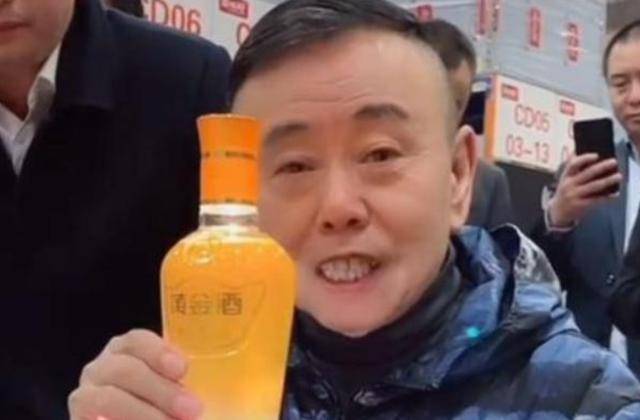 潘长江:我钱花一辈子也花不完,如今67岁却越活越“糊涂”了