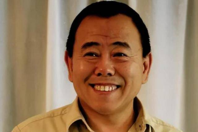 潘长江:我钱花一辈子也花不完,如今67岁却越活越“糊涂”了