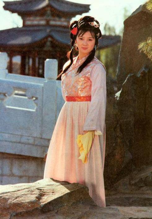 贾惜春：陈晓旭当年是装的，不然演不了林黛玉，我是装得不够彻底