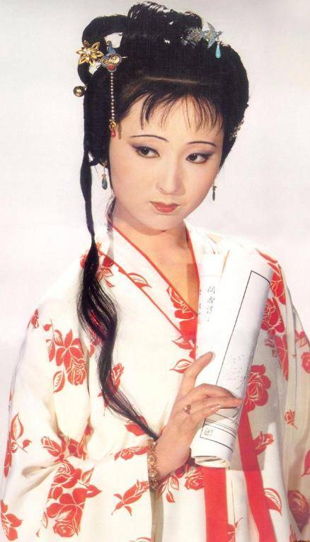 贾惜春：陈晓旭当年是装的，不然演不了林黛玉，我是装得不够彻底