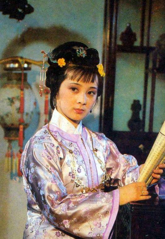 贾惜春：陈晓旭当年是装的，不然演不了林黛玉，我是装得不够彻底