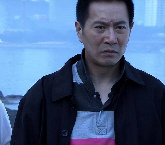 “坏人专业户”姚刚：一生无妻无子，如今53岁在千万豪宅一个人住