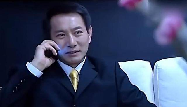 “坏人专业户”姚刚：一生无妻无子，如今53岁在千万豪宅一个人住