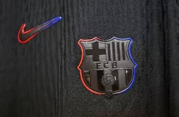 奥尔莫注册的障碍不是西甲联盟,而是拉波尔塔的“假账”和杠杆