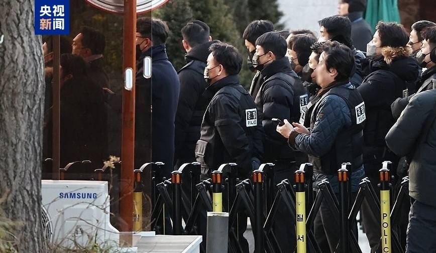 总台记者直击丨韩公调处和总统警卫处对峙持续 暂无妨碍执行公务人员被捕