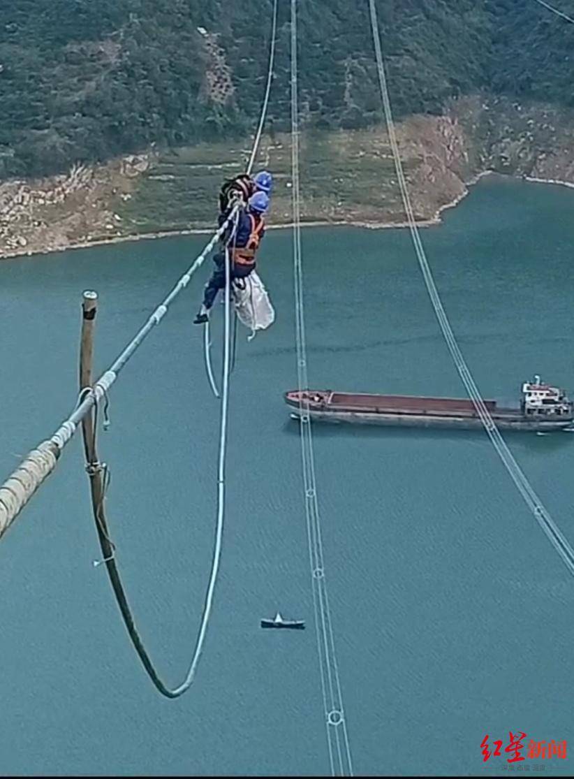 雪天在特高压线上高空作业引关注 对话凉山小伙:努力挣钱为儿治病,因为我是他的父亲