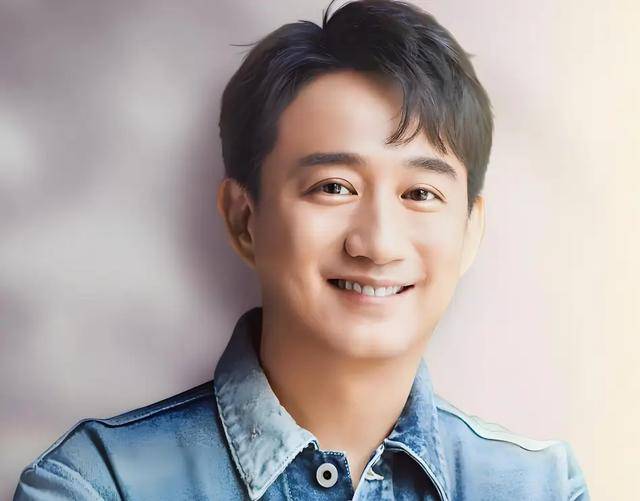 52岁黄磊回应无戏可拍:2年没拍戏,3年没当男主,综艺演戏都停了