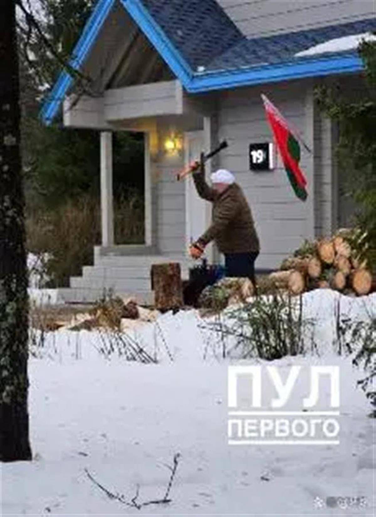 卢卡申科又开始劈柴了,这次是为大选“热身”