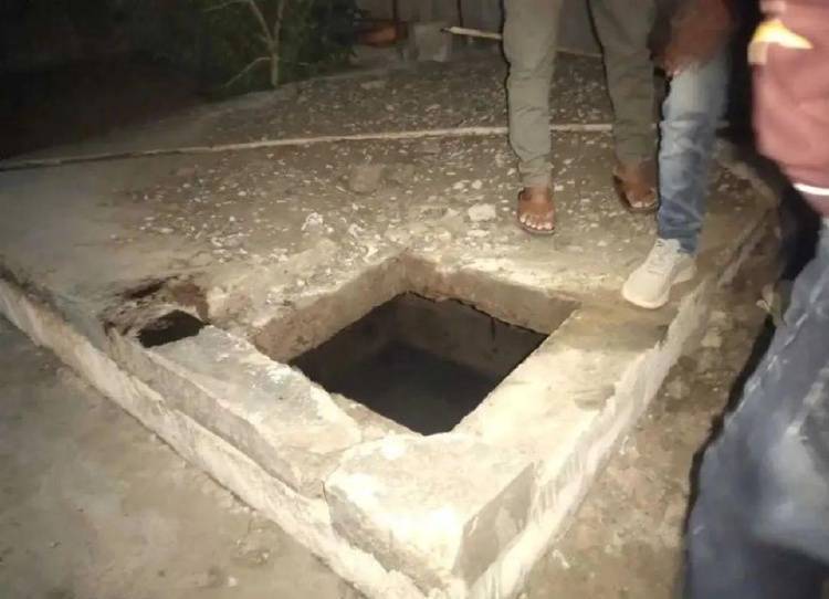 曝光12亿贪腐案，印度记者惨死化粪池