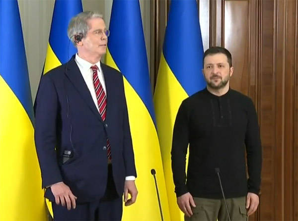 美国财政部长被泽连斯基的怒吼“吓到颤抖”?英媒:假消息