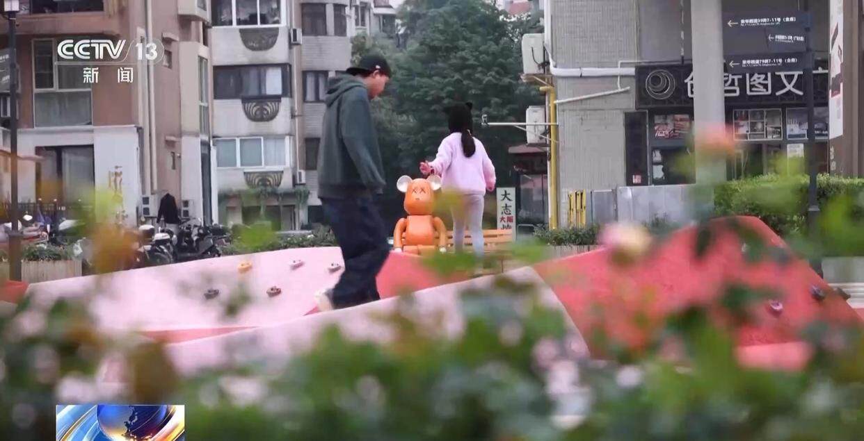 独身女子病逝后叔姑舅姨9人争遗产,房产为何收归国家?案例释法→