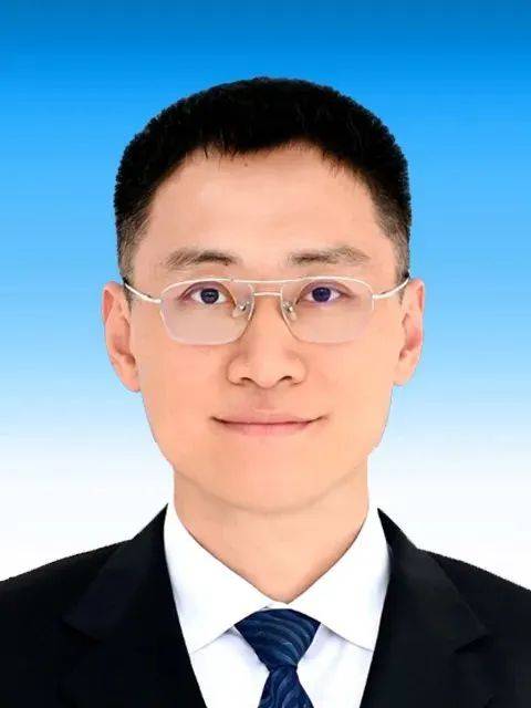 北交大博士李晨阳任新疆库车市委书记