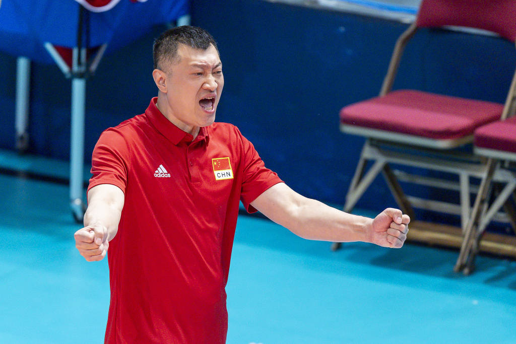 谁能成为中国女排下一任主帅？想要打好这份工真的挺难