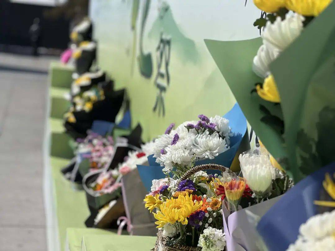 哈尔滨这里涌入3万多人！突然发现：太戳心了......