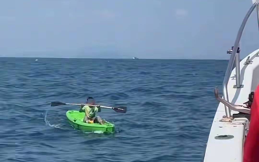 海南十岁男孩独自海钓漂流超16小时获救，男孩父亲回应网上谣言