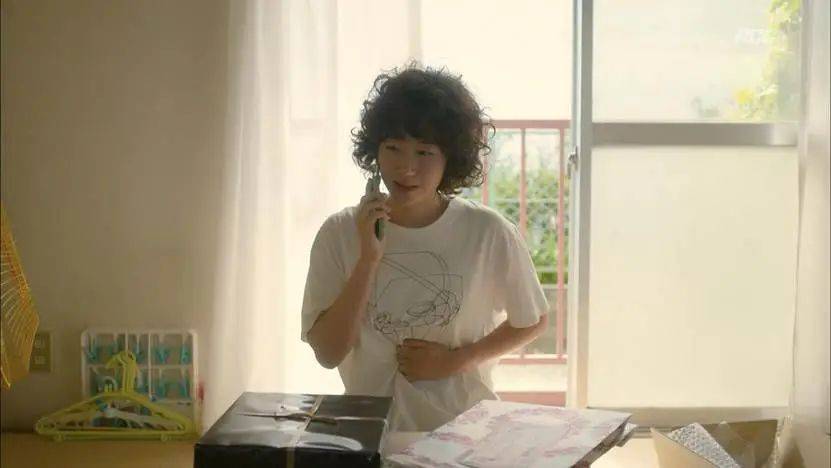 一个月只花30元,985毕业生挤满躺平赛道