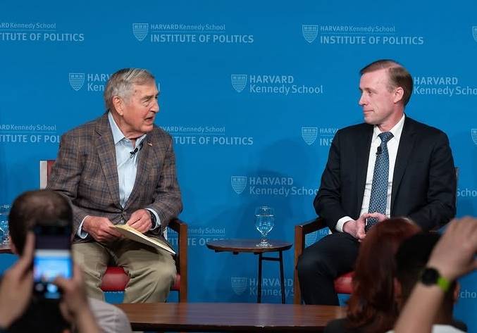 沙利文猛批特朗普:中美不是零和博弈,两国将长期共存